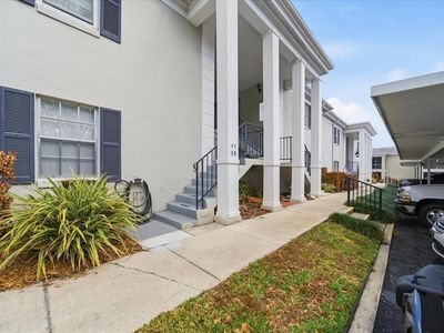 689 Lake Howard Dr NW APT 1D, Winter Haven, FL, 33880