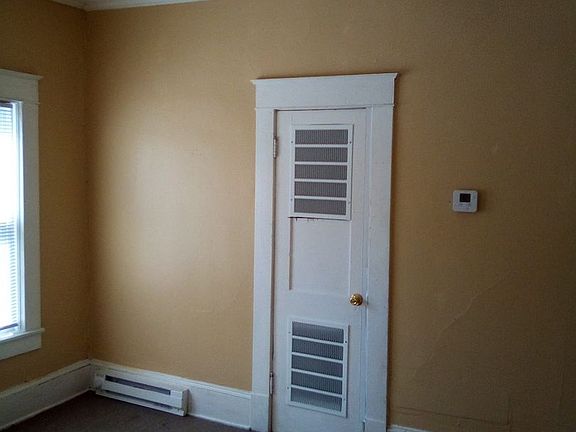 4th image of 2705 E Market St
