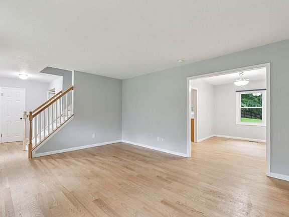 5th image of 12150 Breckinridge Ln