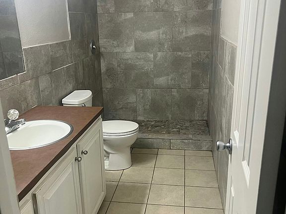 Full bath
