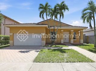 16112 SW 63rd Ter, Miami, FL 33193