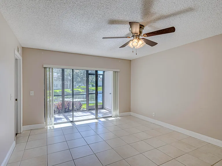 601 Sabal Ridge Cir #A — Photo 25