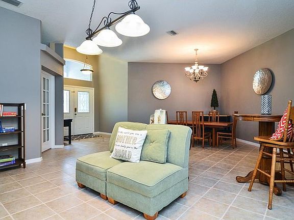 4th image of 1815 Flat Branch Ct