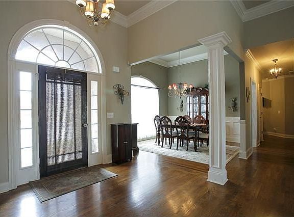 3rd image of 2756 Trasbin Ct