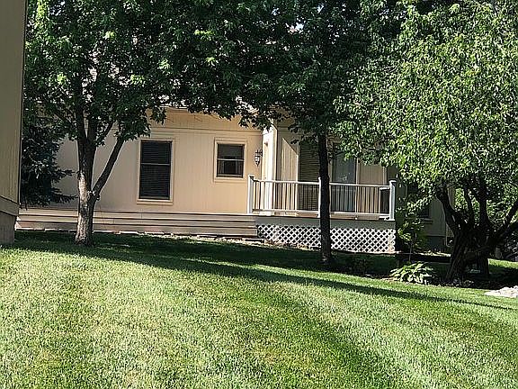 3rd image of 5513 W 153rd St
