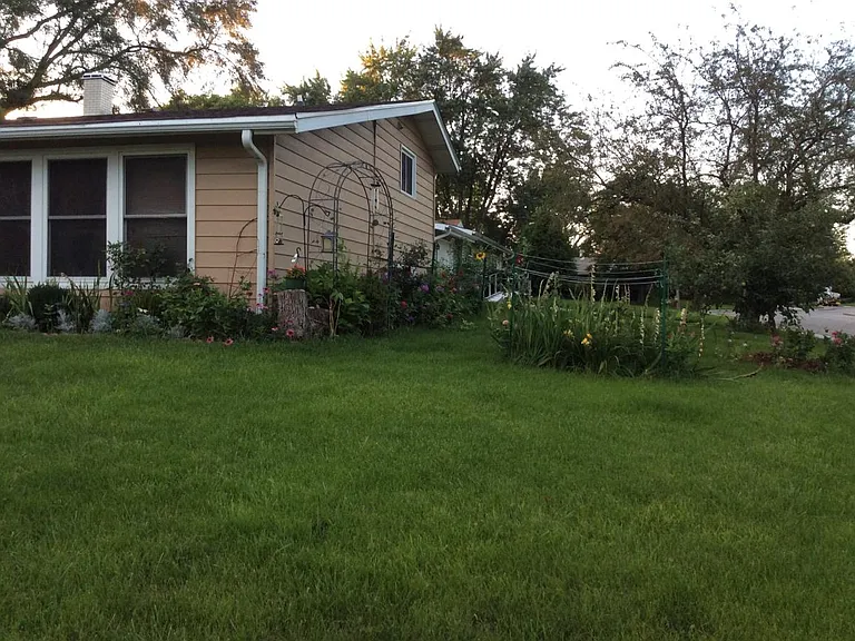 100 Granada Rd — Photo 17