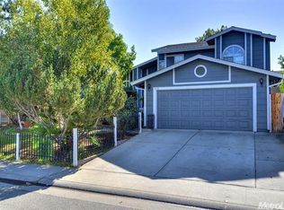 570 Oakborough Ave, Roseville, CA 95747