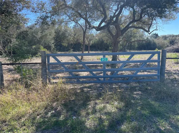 8431 Us Highway 59 S, Victoria, TX 77905