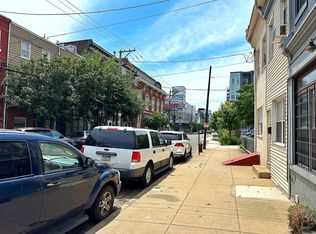 1212 N 2nd St, Philadelphia, PA 19122