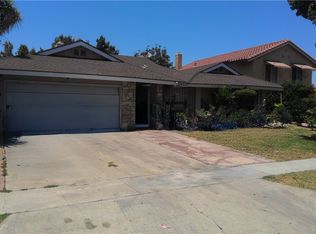 2542 N Pacific Ave, Santa Ana, CA 92706