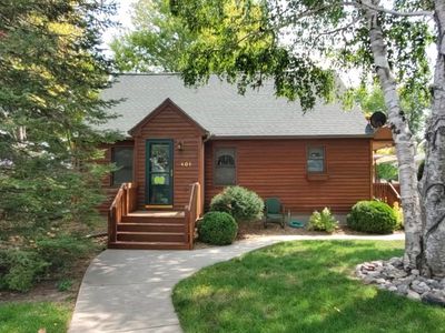 401 S 7th St, Olivia, MN, 56277