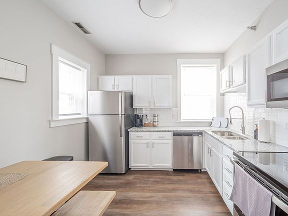 5th image of 234 E 9th St #11036782