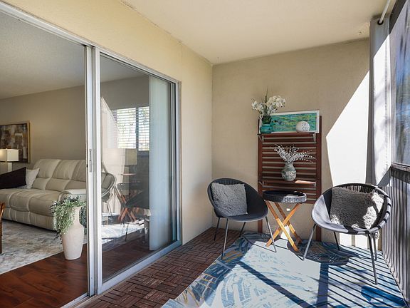 2nd image of 1601 SW 128th Terrace #201a