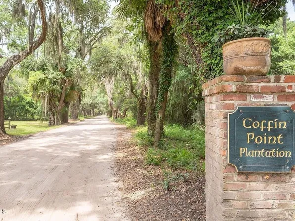 67 Avenue Of Oaks, Saint Helena Island, SC 29920