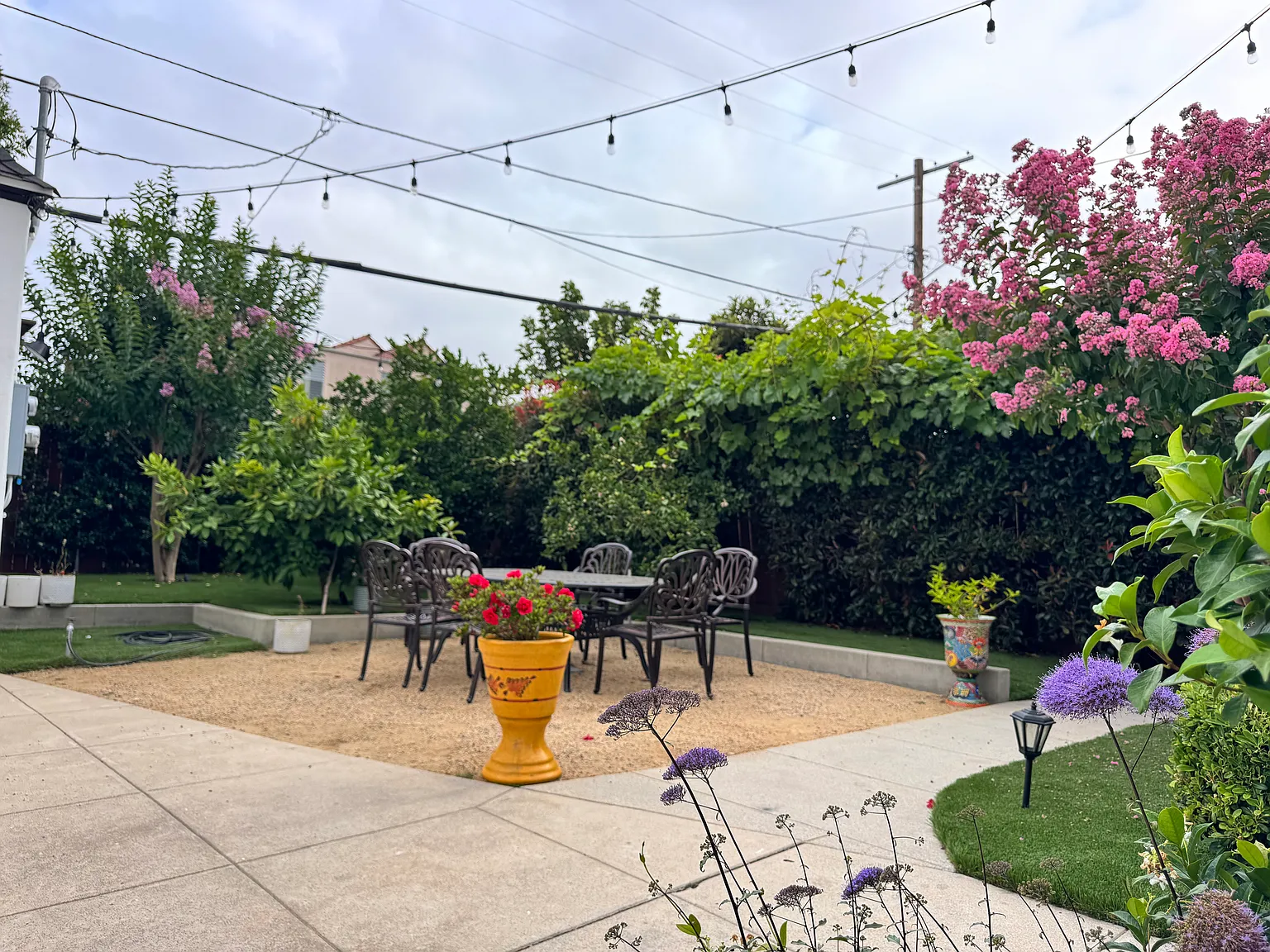 3 bed, 2325 sqft, $6,000 — Photo 3
