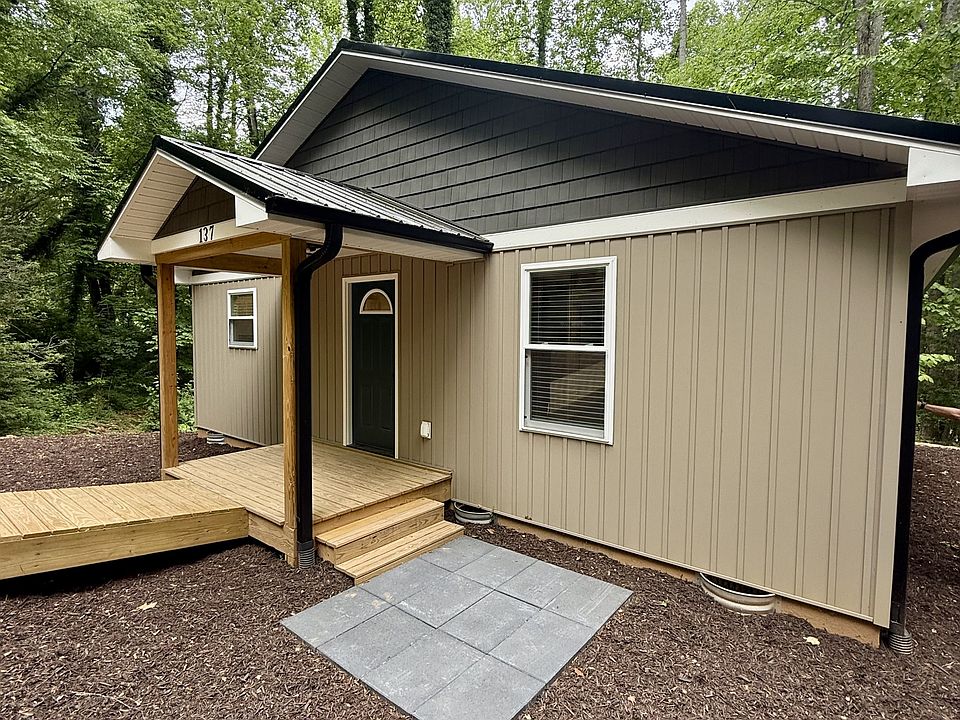 137 Luke Martin Drive Brand New Construction