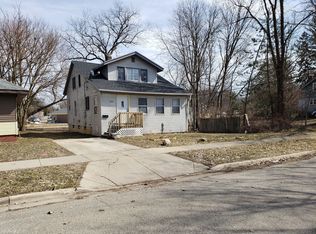 2202 Denwood Ave SW, Wyoming, MI 49509