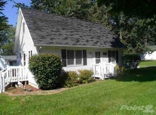 665 W 590 S, Wolcottville, IN 46795