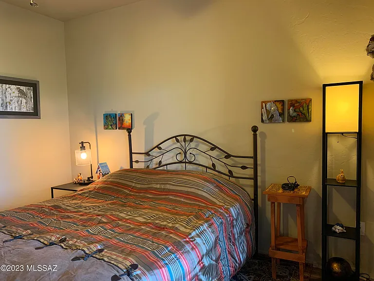 2550 E River Rd #16301 — Photo 17