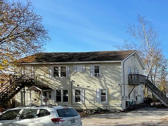 2nd image of 38 1/2 Washington St #4