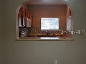 3 bed, 2.5 bath, 1429 sqft, $1,799 — Photo 3