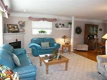 2nd image of 426 Hillbrook Dr