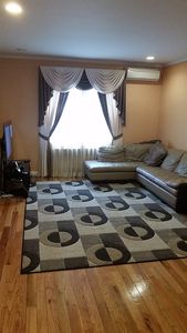 7424 175th St, Flushing, NY, 11366