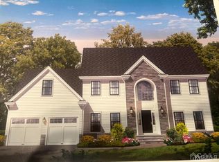 272 Mounts Mills Rd, Monroe Township, NJ 08831