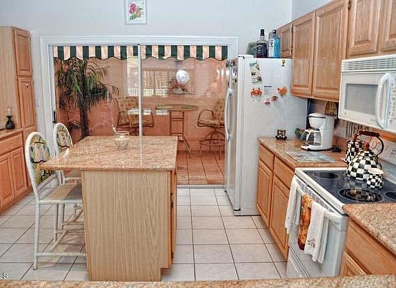 5th image of 1000 N Us Highway 1 APT 609