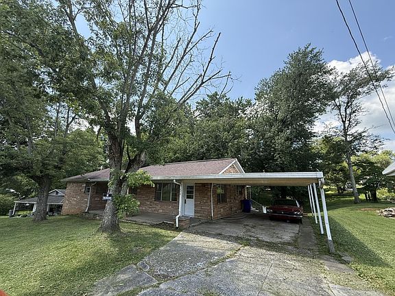 2nd image of 419 Carlock Ave