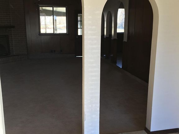 Entry Way into Livingroom