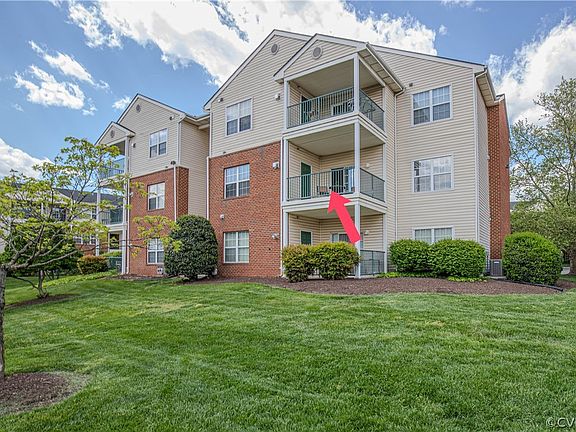2nd image of 9611 Links Way APT F
