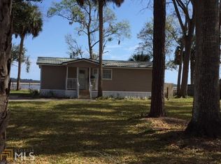 903 Hickory Bluff Dr, Waverly, GA 31565