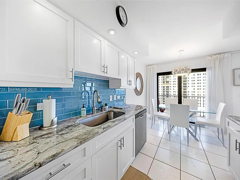 1201 S Ocean Dr #1903S — Photo 12