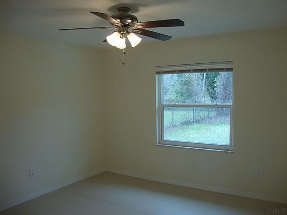 5th image of 2 Zachary Pl