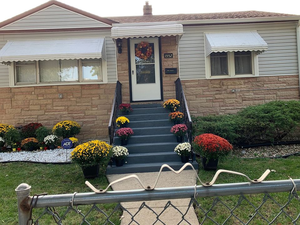 1st image of 1552 N 34th Ave