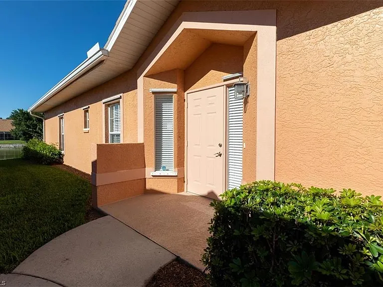 7030 Lone Oak Blvd — Photo 5