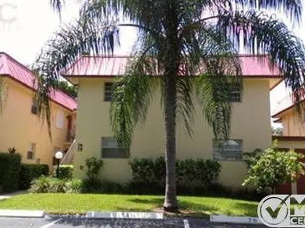 1549 Sandpiper St #76, Naples, FL 34112