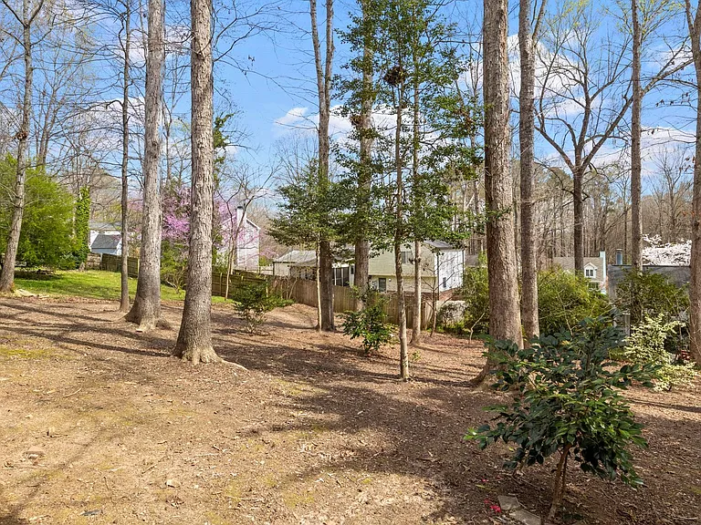 328 Glencoe Dr — Photo 28