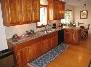 426 Buckhorn Dr, Belvidere, NJ 07823