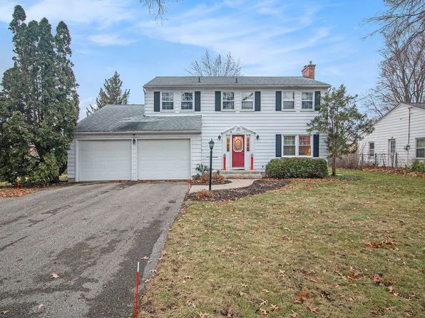 2111 Britton Ct SE, Grand Rapids, MI 49546
