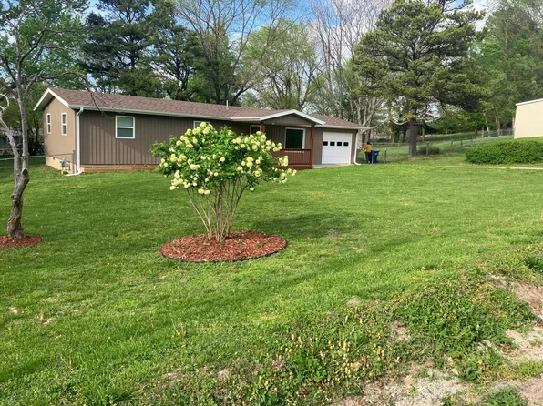 310 E Maple Street, Mansfield, MO 65704