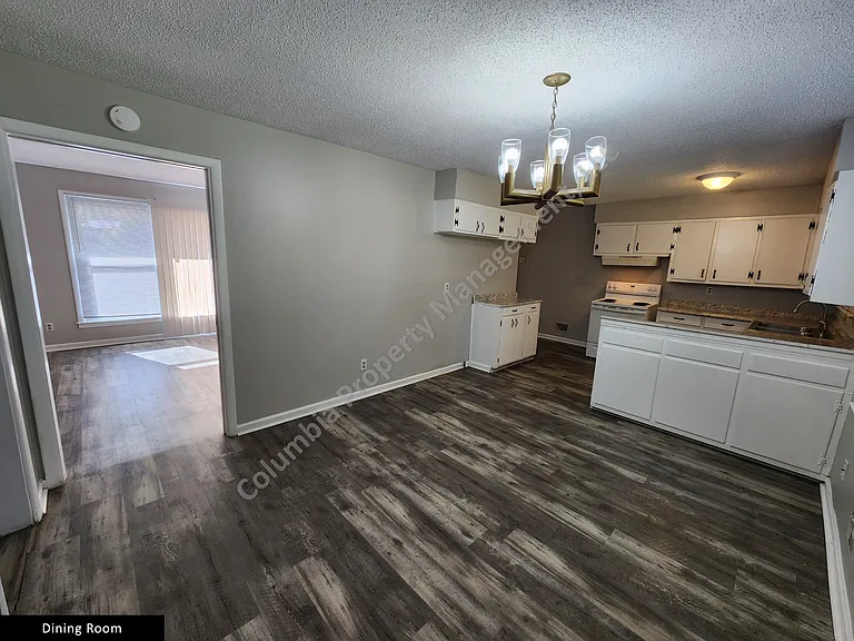 3417 Truman St — Photo 9