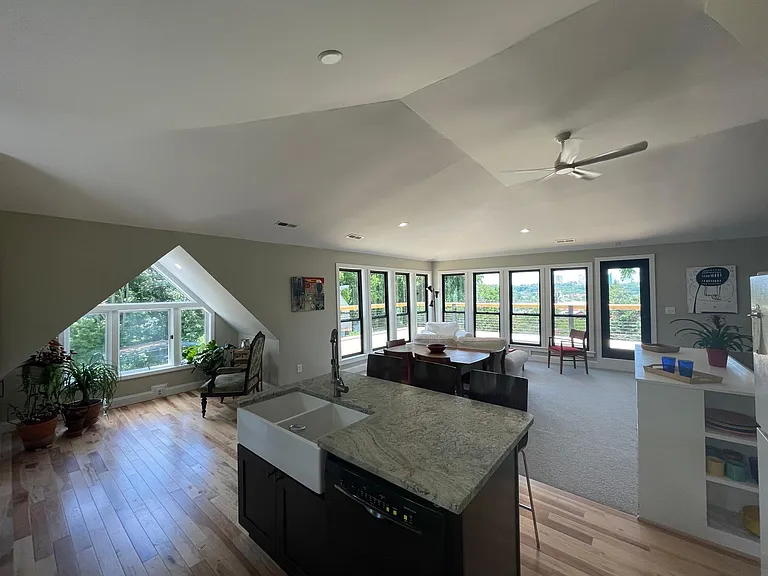 1712 S Main St #2 — Photo 4