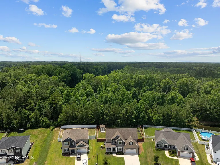 411 Palisades Way — Photo 47