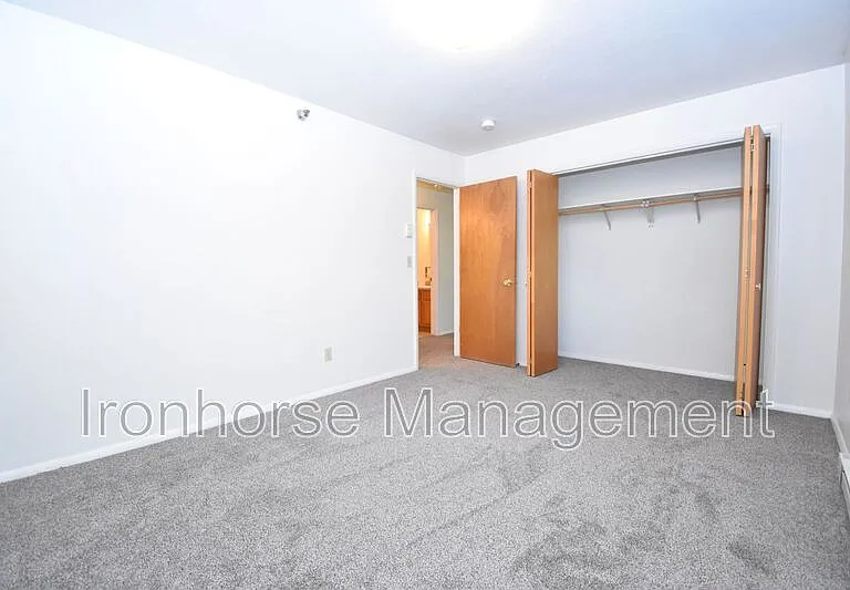 813 W Villard St #78 — Photo 17