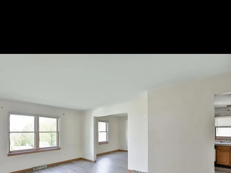 173 W Lawrence St #2 — Photo 2