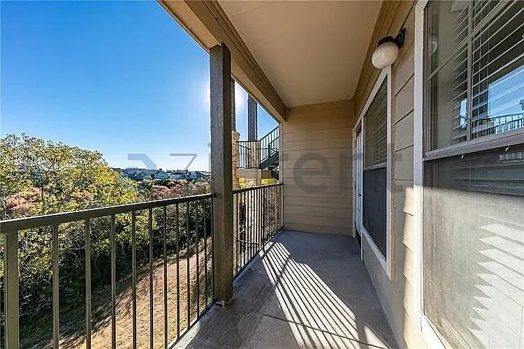 Balcony 2