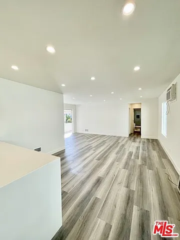 1157 Horn Ave #3 — Photo 29