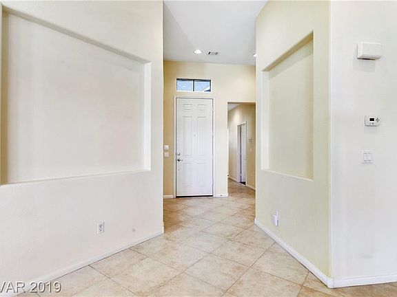 3rd image of 4213 Narada Falls Ave